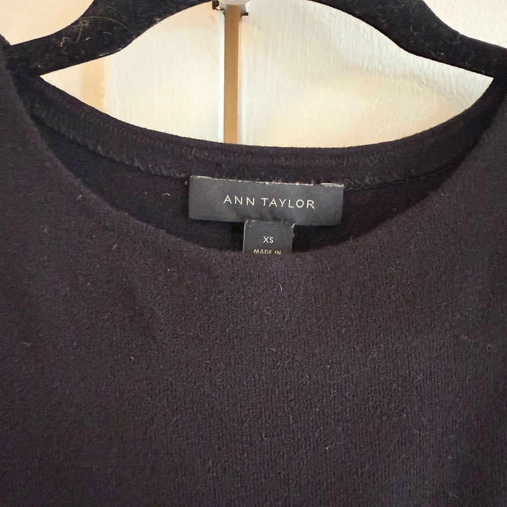 Ann Taylor Black Ruffle Sleeve Tank Top - Picture 3 of 3